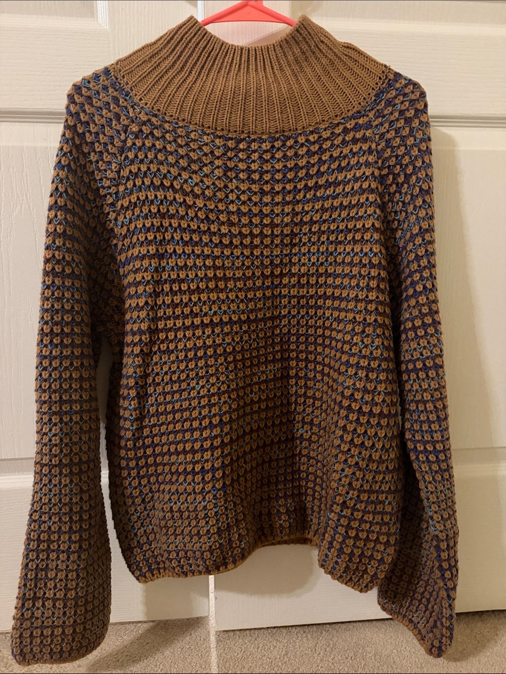 Textured Cowl Neck Sweater in Brown and Blue NEW Size Large